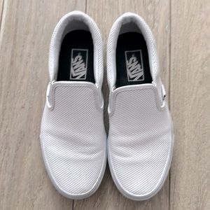 Vans classic slip on - white perforated